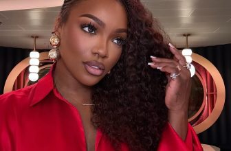 Beauty Pioneers in the Online Space
